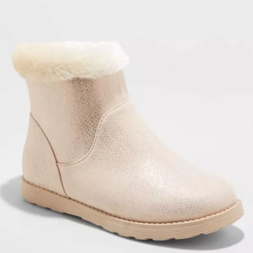 Georgeina Shearling Style Boots - Cat & Jack